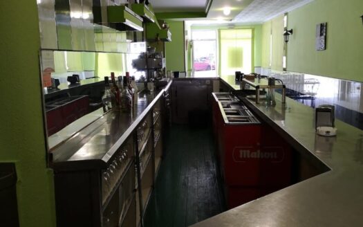 Restaurante con vivienda incluida